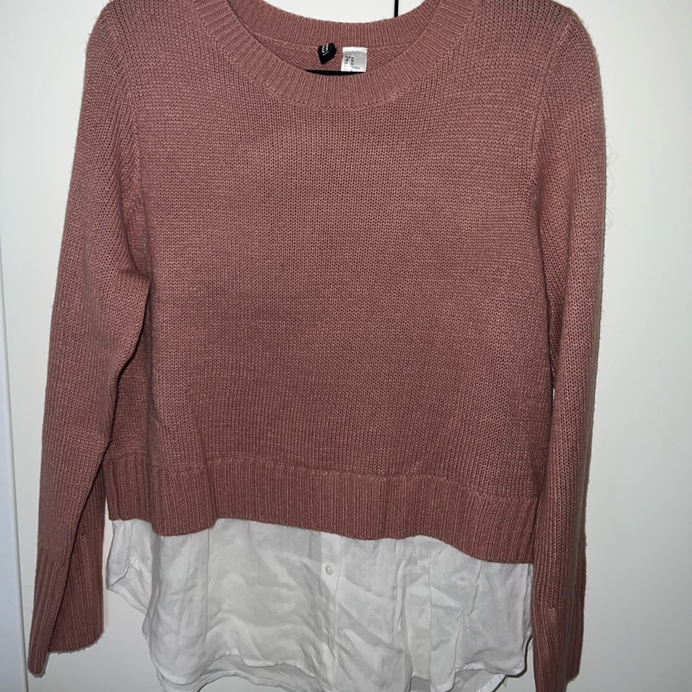 Knitted pink sweater